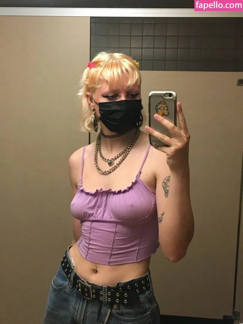 gothbimboxxx Onlyfans Photo Gallery 