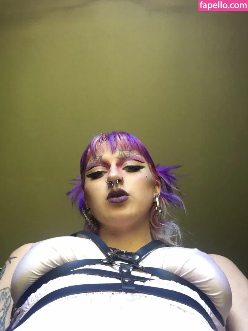 gothbimboxxx Onlyfans Photo Gallery 