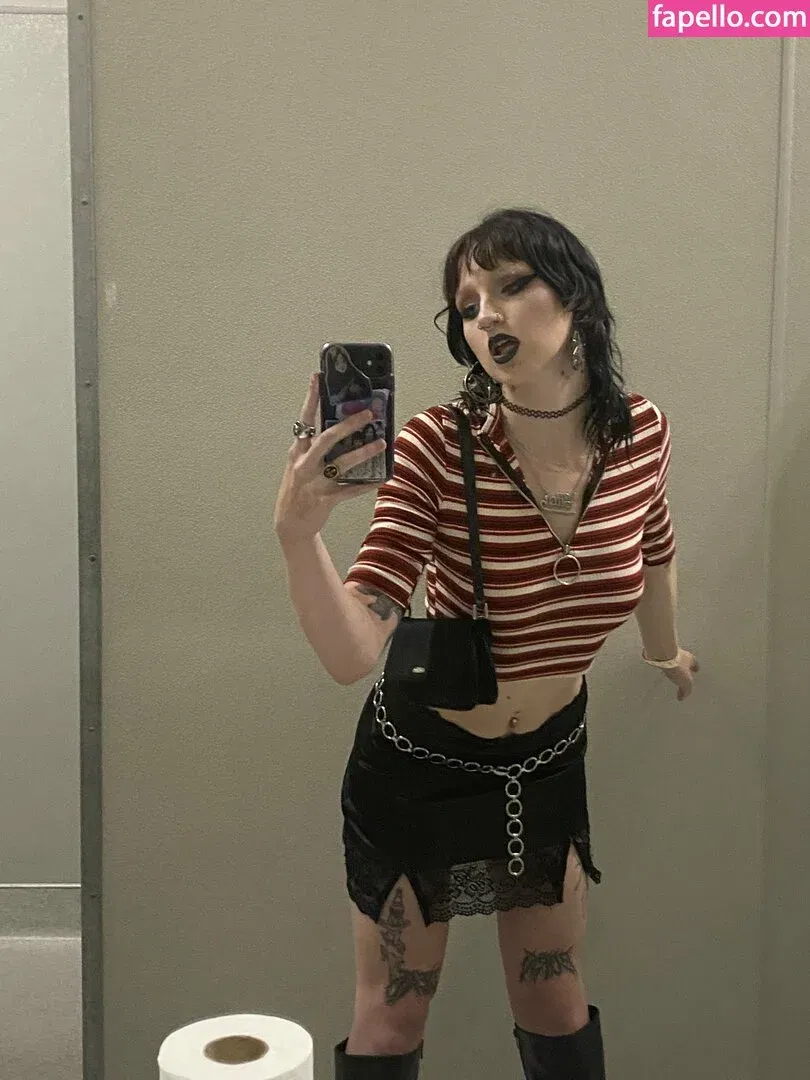 gothbimboxxx Onlyfans Photo Gallery 