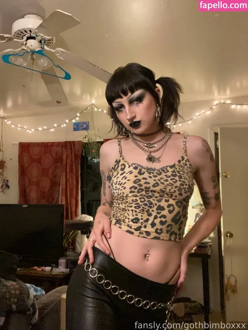 gothbimboxxx Onlyfans Photo Gallery 
