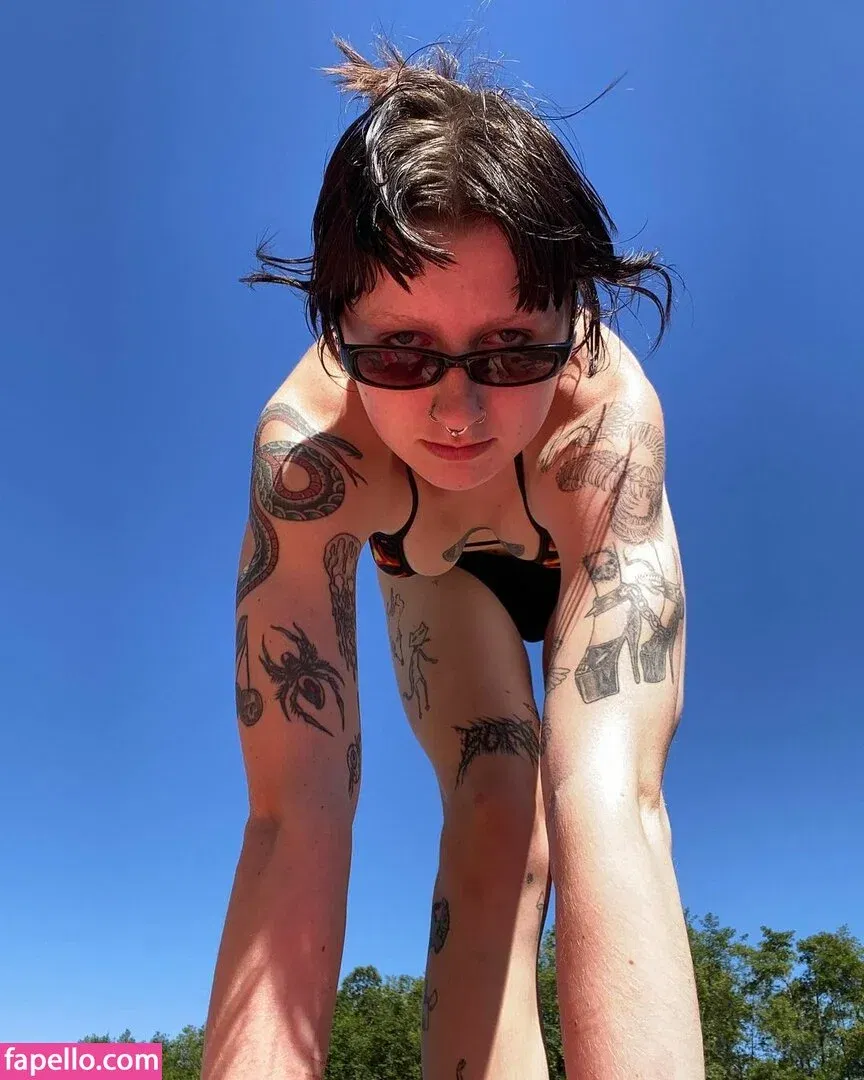 gothbimboxxx Onlyfans Photo Gallery 