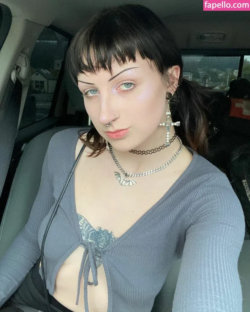 gothbimboxxx Onlyfans Photo Gallery 