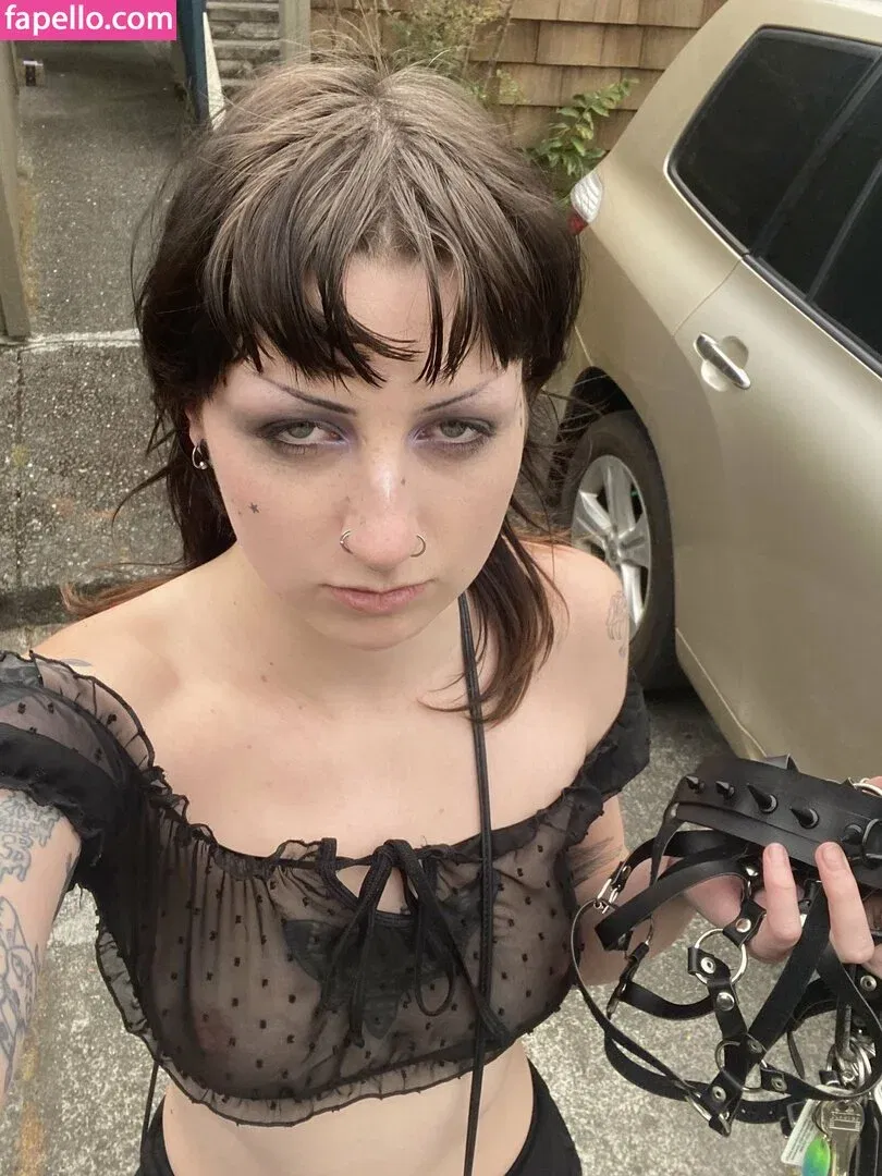 gothbimboxxx Onlyfans Photo Gallery 