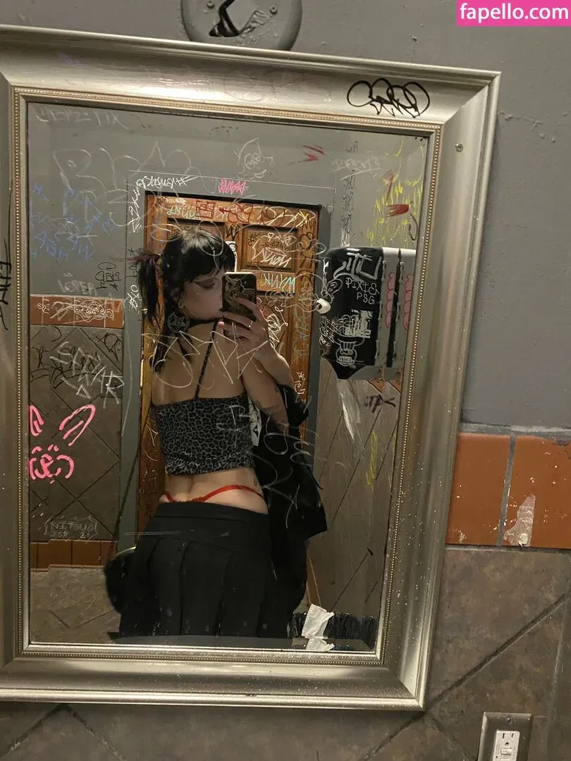 gothbimboxxx Onlyfans Photo Gallery 