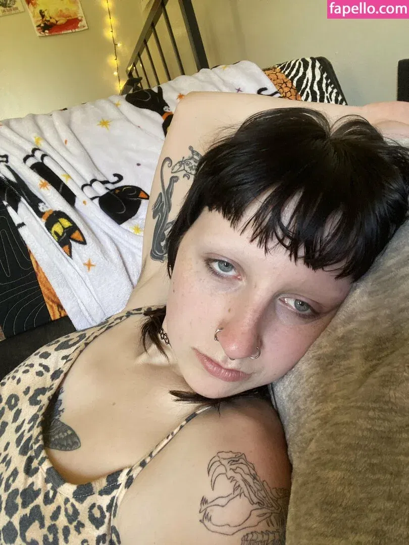gothbimboxxx Onlyfans Photo Gallery 