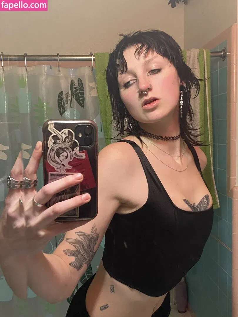 gothbimboxxx Onlyfans Photo Gallery 