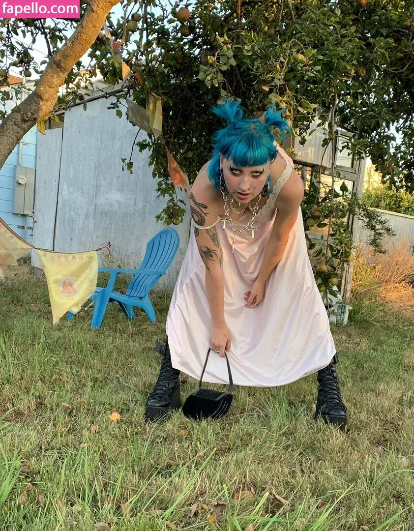 gothbimboxxx Onlyfans Photo Gallery 