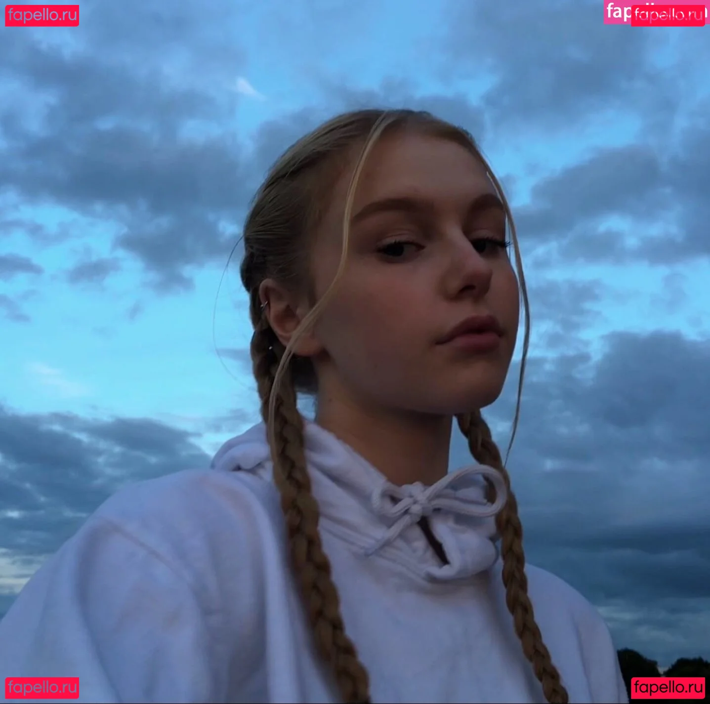 Danielle Shayes Onlyfans Photo Gallery 