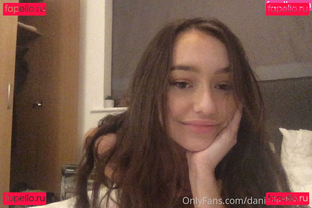 Danielle Shayes Onlyfans Photo Gallery 