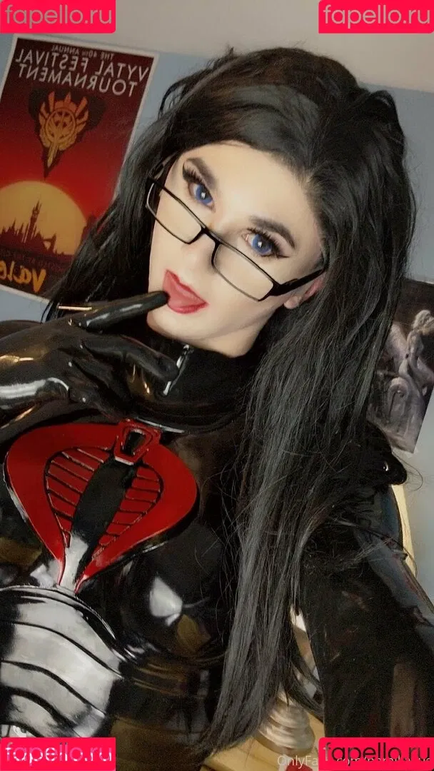 Paralllaxus Onlyfans Photo Gallery 