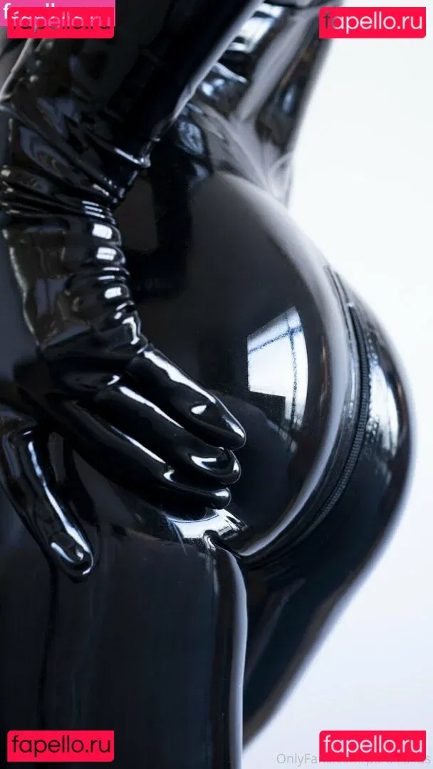 Paralllaxus Onlyfans Photo Gallery 