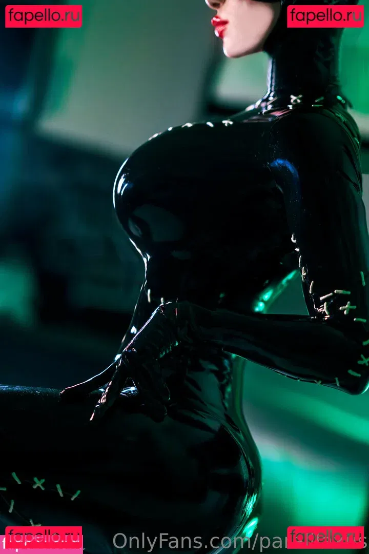 Paralllaxus Onlyfans Photo Gallery 