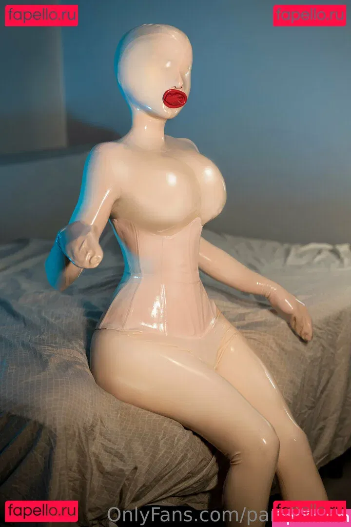 Paralllaxus Onlyfans Photo Gallery 