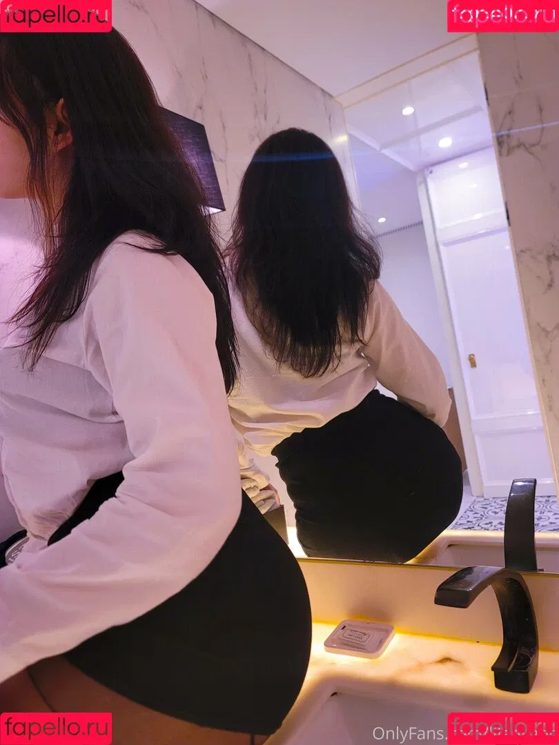 lilanyang Onlyfans Photo Gallery 