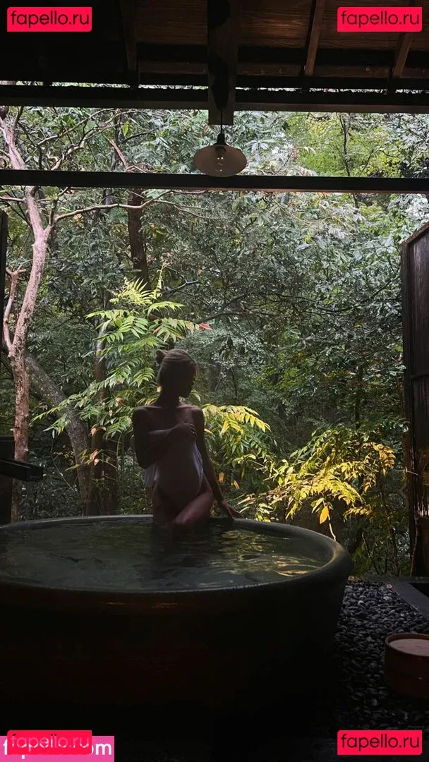 LilyMayMac Onlyfans Photo Gallery 