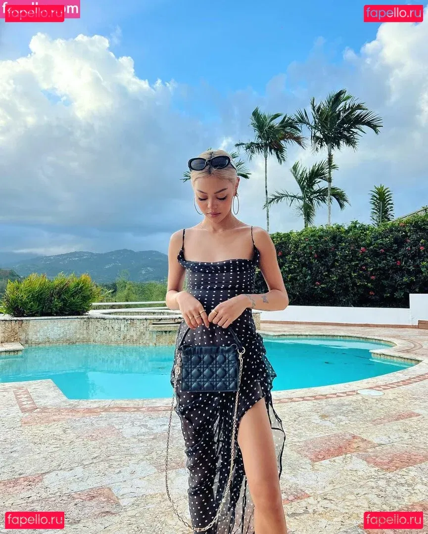 LilyMayMac Onlyfans Photo Gallery 