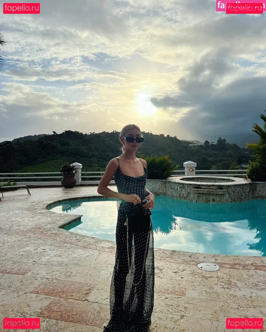 LilyMayMac Onlyfans Photo Gallery 