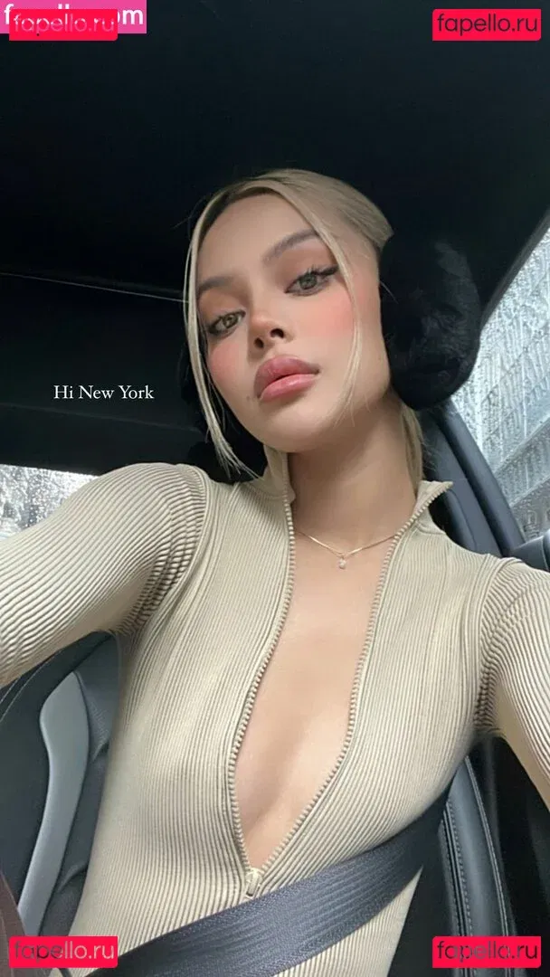 LilyMayMac Onlyfans Photo Gallery 