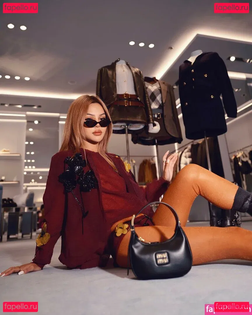 LilyMayMac Onlyfans Photo Gallery 