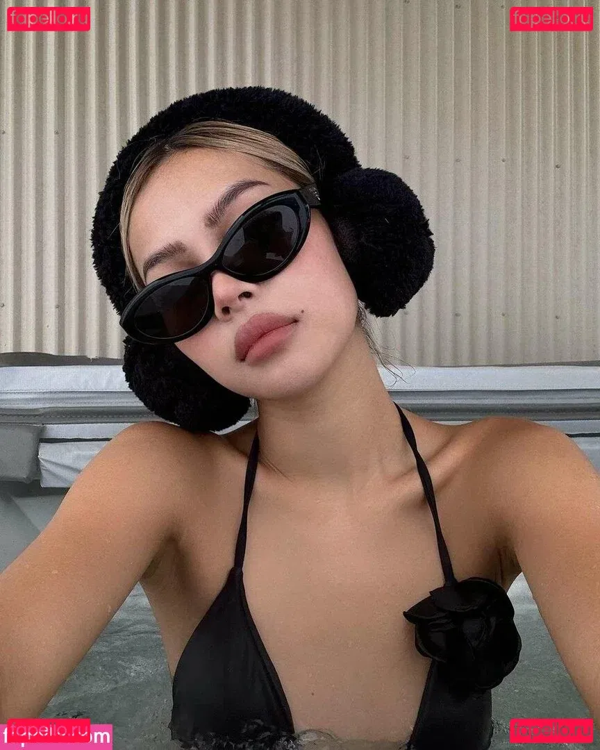 LilyMayMac Onlyfans Photo Gallery 