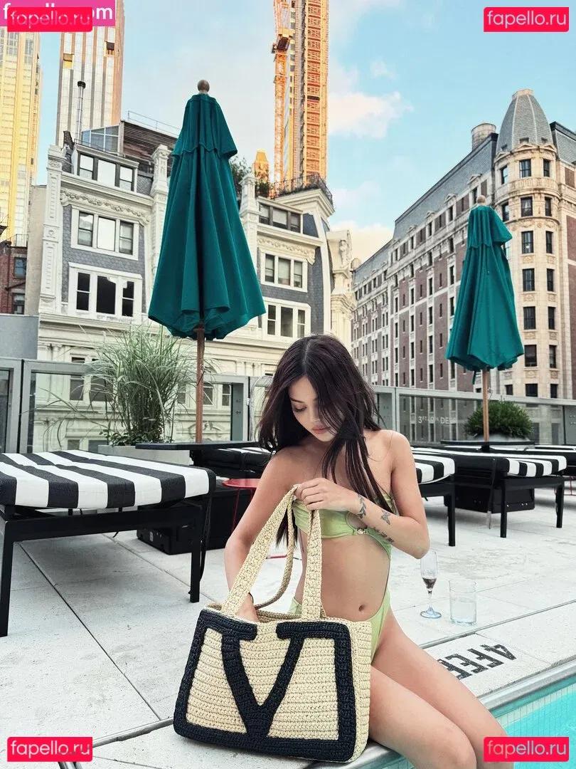 LilyMayMac Onlyfans Photo Gallery 