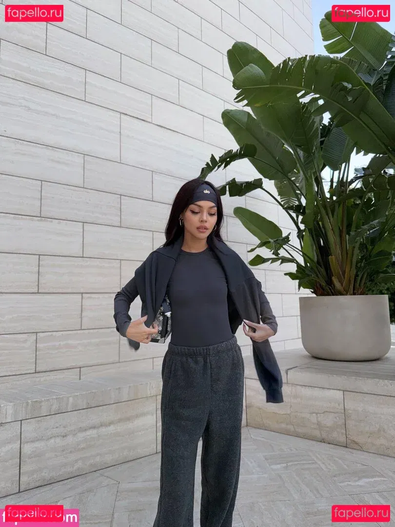 LilyMayMac Onlyfans Photo Gallery 