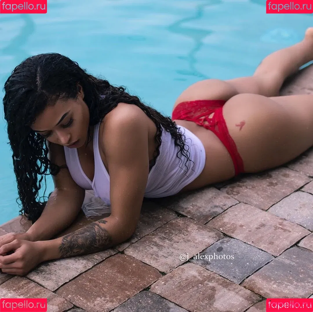 Doseofkya Onlyfans Photo Gallery 