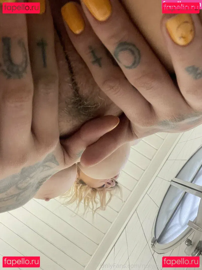 sans3v3rini Onlyfans Photo Gallery 