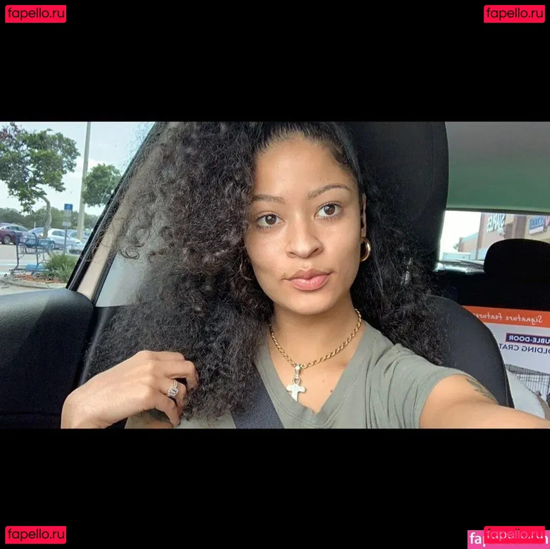 Patrise Kaitlyn Onlyfans Photo Gallery 