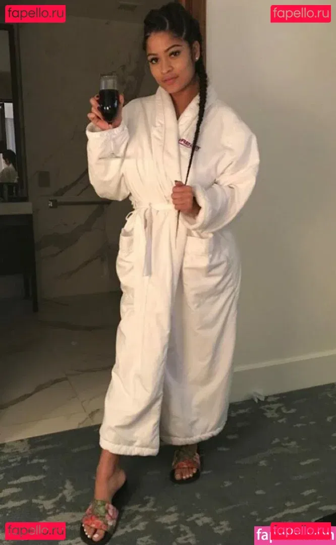 Patrise Kaitlyn Onlyfans Photo Gallery 