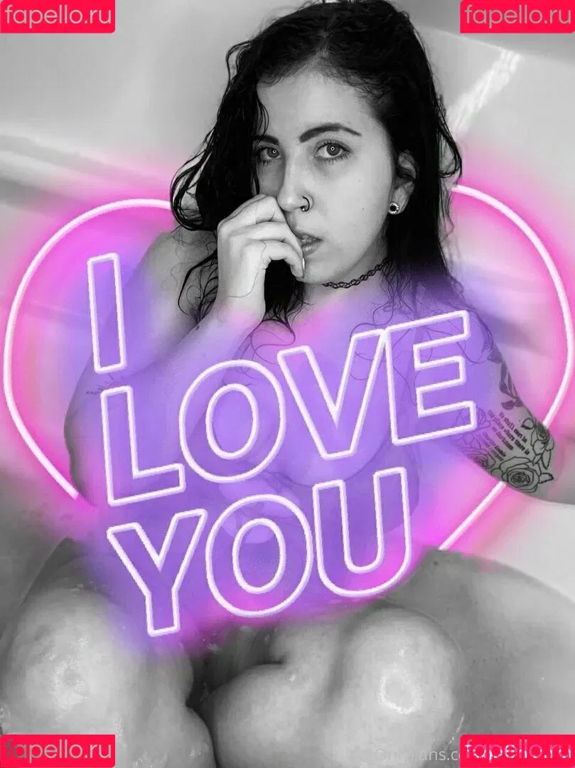 coralinebb Onlyfans Photo Gallery 