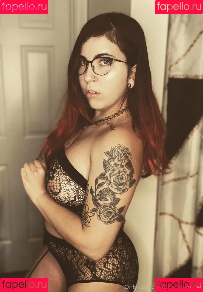coralinebb Onlyfans Photo Gallery 