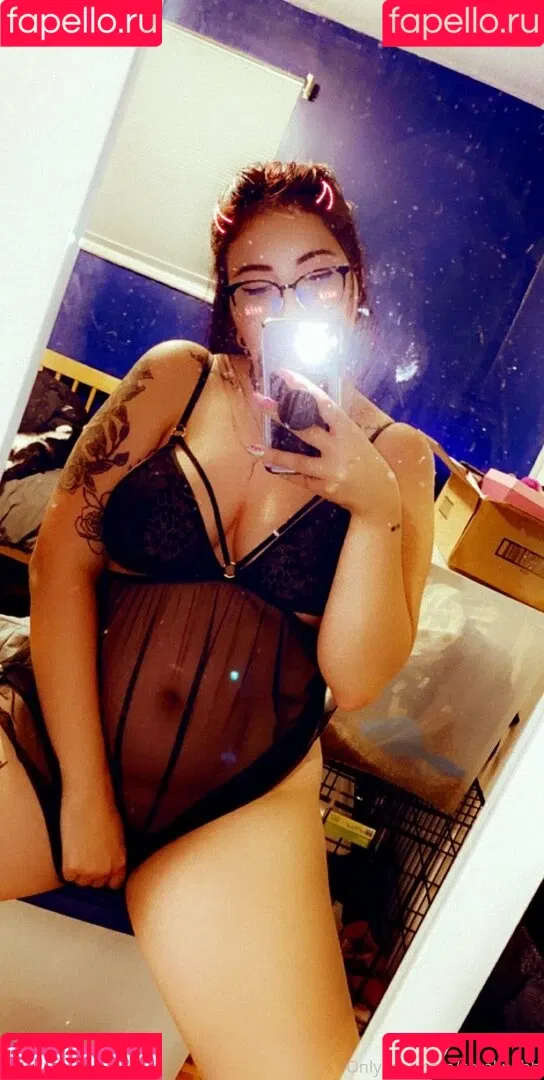 coralinebb Onlyfans Photo Gallery 