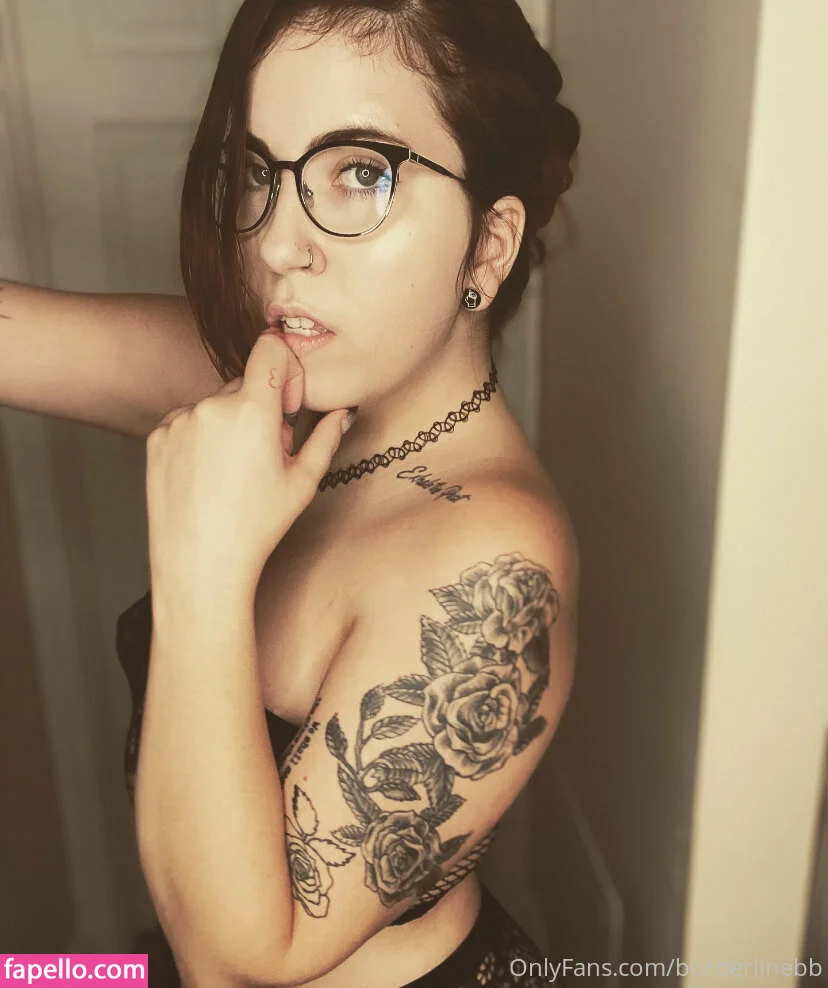 coralinebb Onlyfans Photo Gallery 