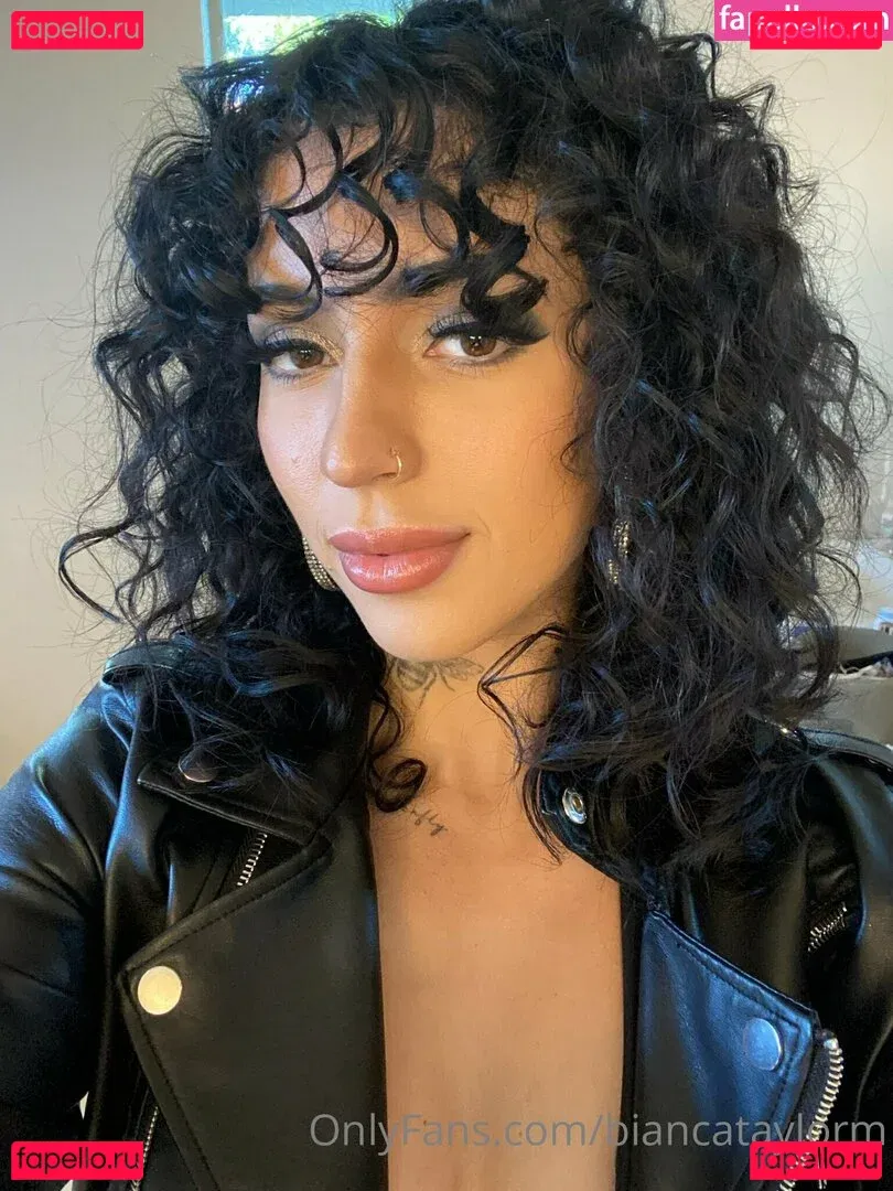 biancataylorm Onlyfans Photo Gallery 