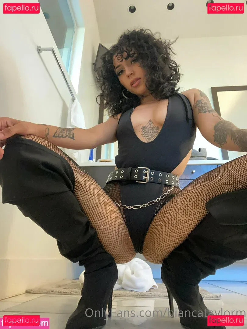 biancataylorm Onlyfans Photo Gallery 