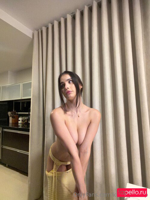 Kiimvalentina18 Nude Onlyfans Photo 51
