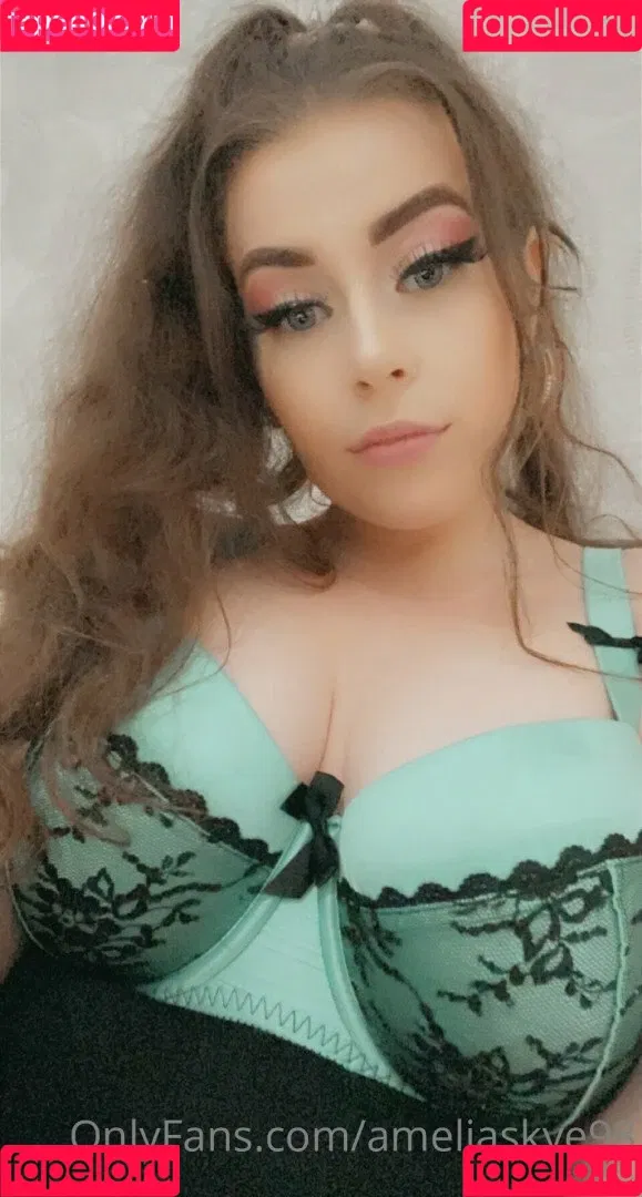 ameliaskye98 Onlyfans Photo Gallery 