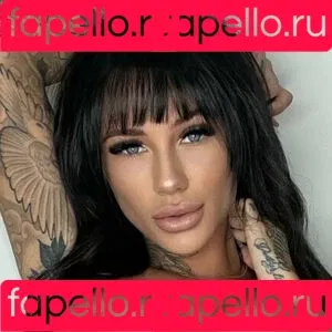 Tinytaaay Onlyfans Photo Gallery 