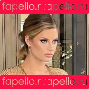 Hannah Stocking Onlyfans Photo Gallery 