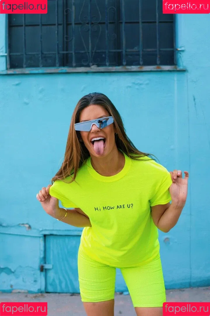 Hannah Stocking Onlyfans Photo Gallery 
