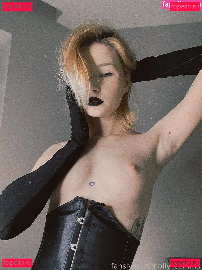 Molly_cemma Onlyfans Photo Gallery 