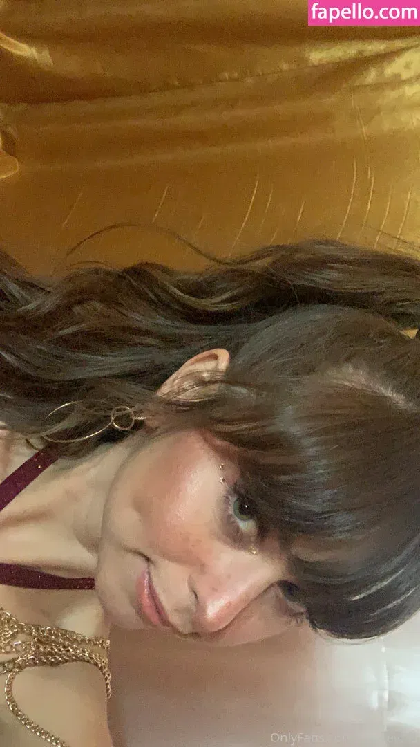 fairyanaaa Onlyfans Photo Gallery 