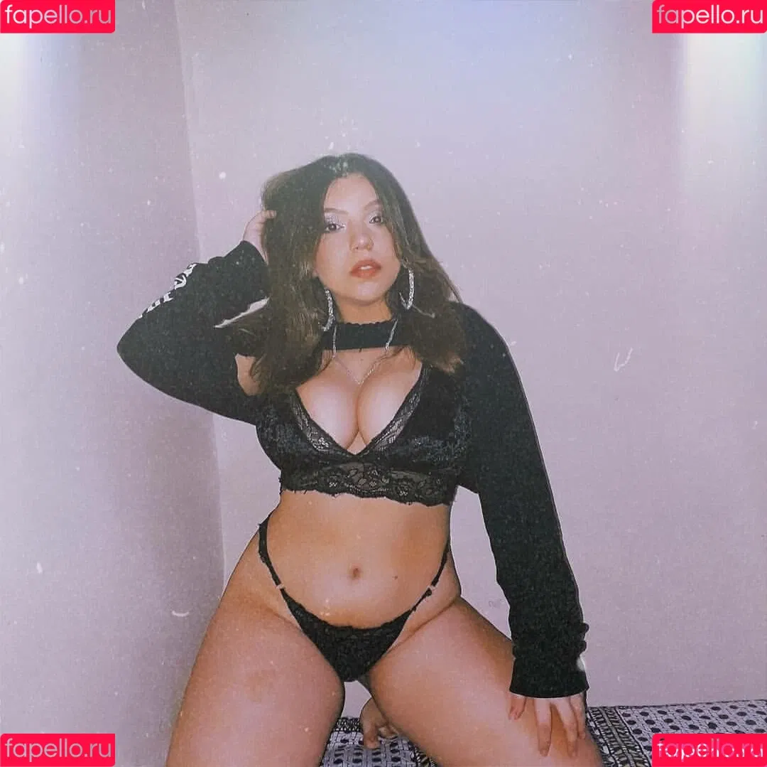 Nayara Maria Onlyfans Photo Gallery 