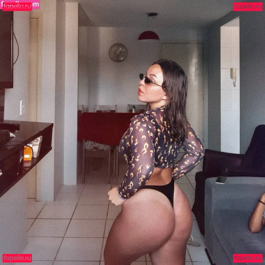 Nayara Maria Onlyfans Photo Gallery 