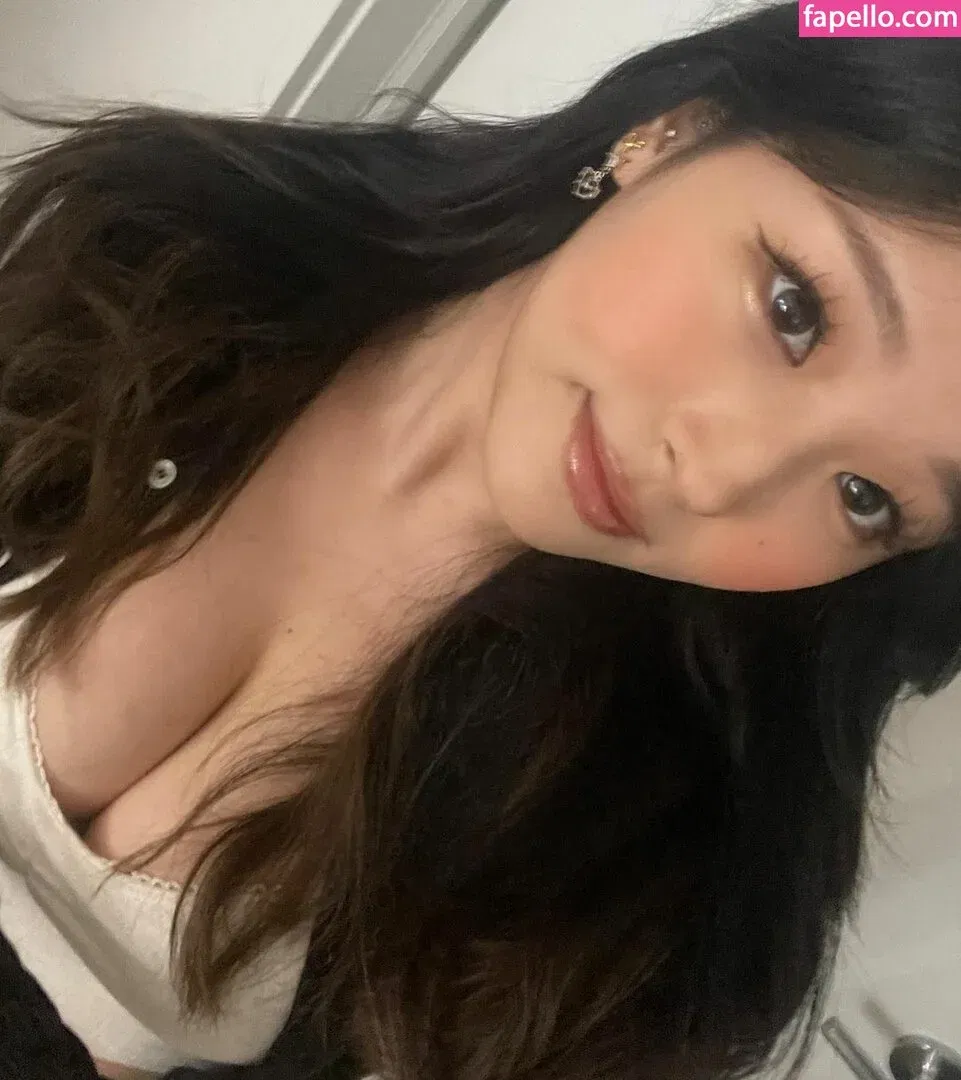 Hyoon Onlyfans Photo Gallery 
