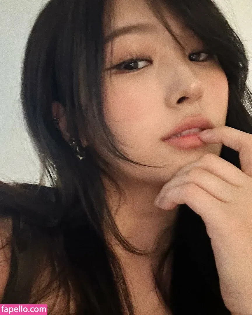 Hyoon Onlyfans Photo Gallery 
