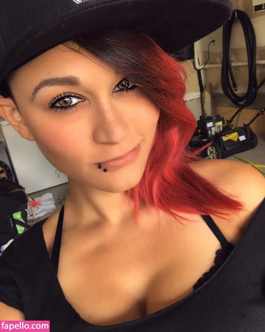 miss_honey1 Onlyfans Photo Gallery 