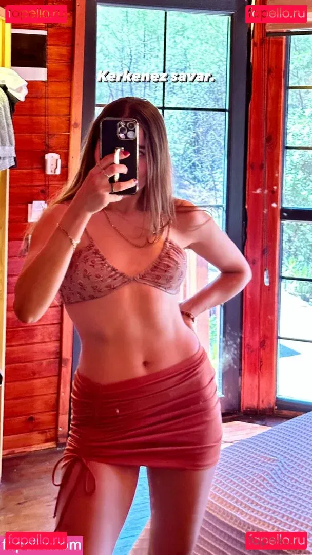 Merve Elmas Onlyfans Photo Gallery 