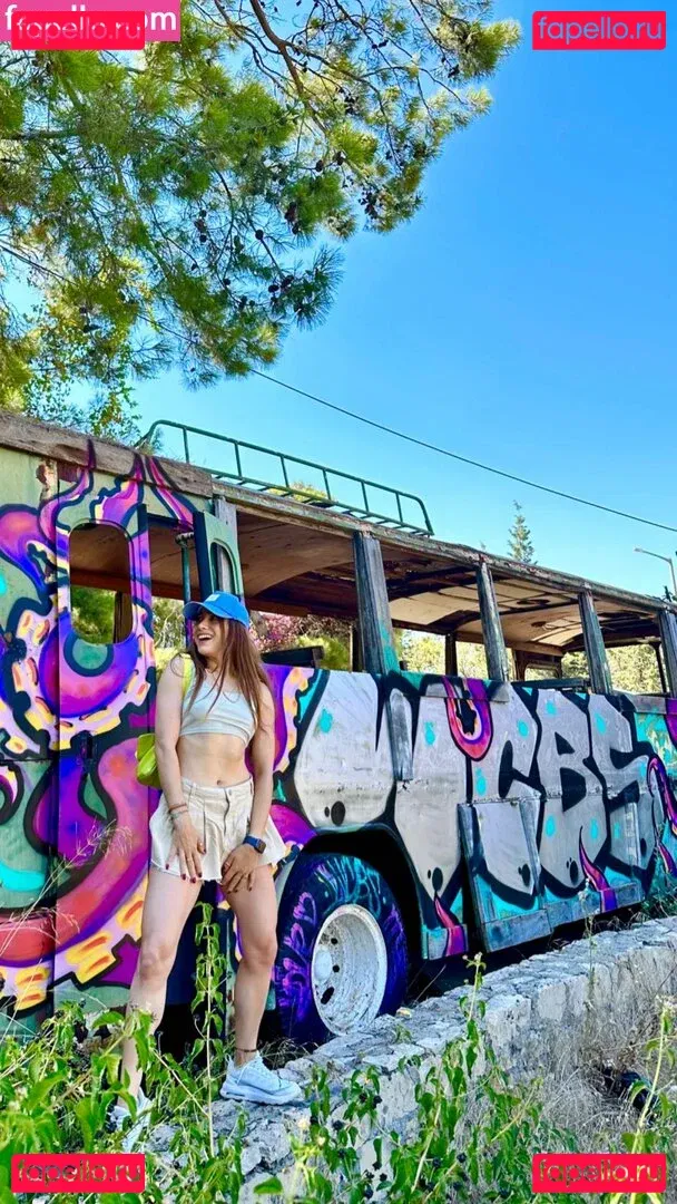 Merve Elmas Onlyfans Photo Gallery 